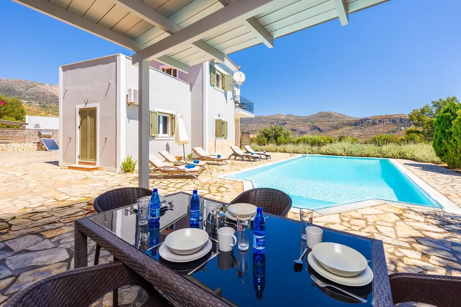 Villa Kostis Katelios